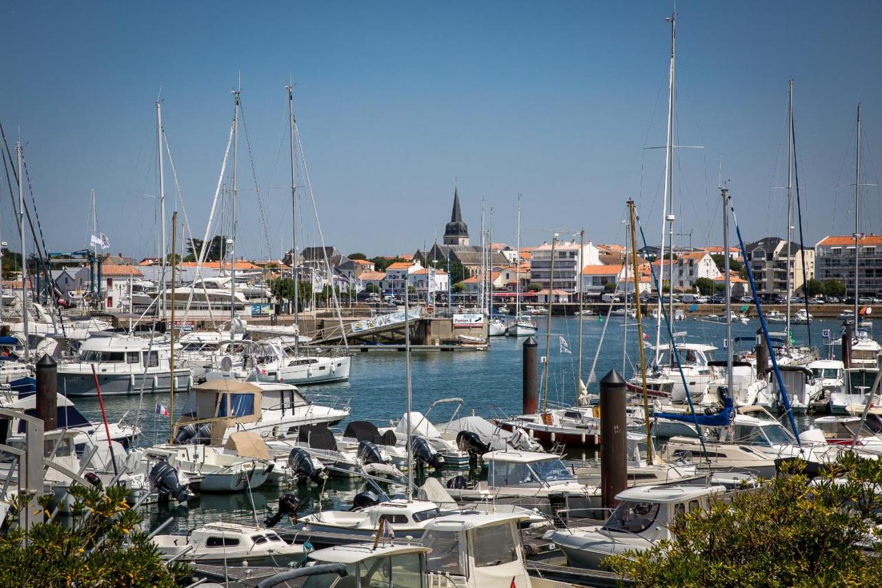 생 질 크루아 드 비 Le Phare Du Port 아파트 외부 사진
